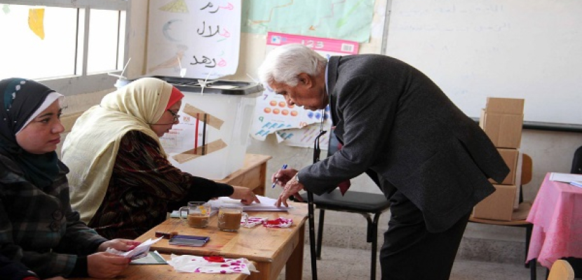 “العدل”: شكاوى بمحاولات الإخوان عرقلة التصويت بالجيزة والإسكندرية