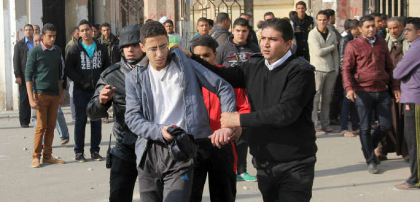 هدوء بجامعة الأزهر بعد يوم من اشتباكات بين الأمن و«طلاب الإخوان»