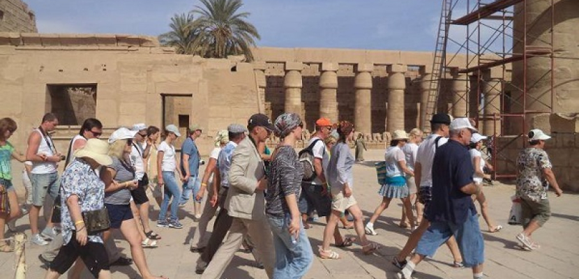 الأقصر تحتفل بفتح أبواب 9 معابد ومقابر فرعونية أمام السائحين
