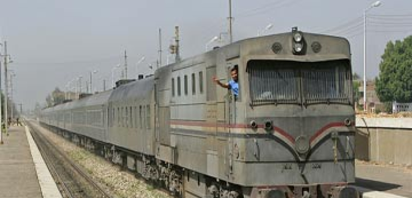 تشغيل 11 قطارا بين أسوان والمنيا بعد وقف الحركة الى القاهرة