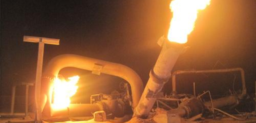 مسلحون يفجرون خط الأنابيب الرئيسي لتصدير النفط في اليمن