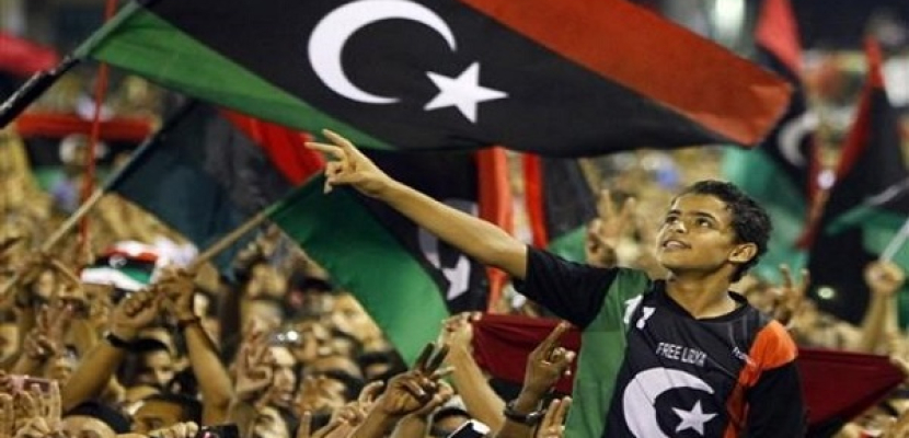 الحياة اللندنية: ليبيا تدخل السنة الرابعة بعد الثورة وتفشل في اللحاق بتونس ومصر