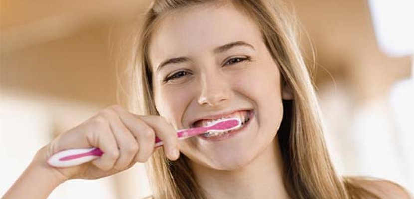 أشهر 10 أخطاء في تنظيف الأسنان