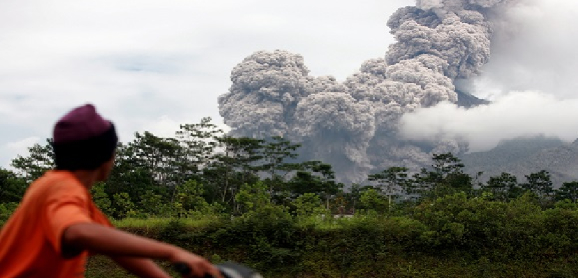 إرتفاع حصيلة بركان إندونيسيا لـ16 قتيلًا