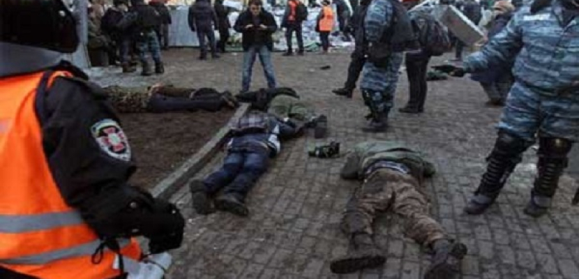 وزير داخلية أوكرانيا يعلن مقتل ضابط أوكراني وإصابة خمسة آخرين