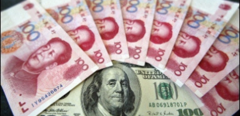 اليوان الصيني يهبط الي أدنى مستوى في 13 شهرا امام الدولار