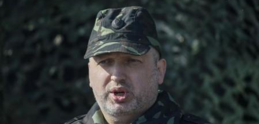تيرتشينوف: أوكرانيا تأمر بسحب قواتها من القرم في مواجهة تهديدات روسية