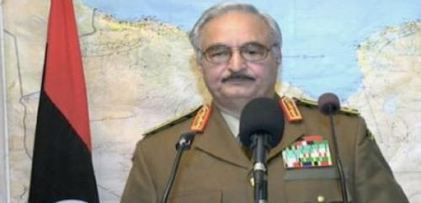 قائد القوات البرية الليبية السابق يتوعد باعتقال زيدان وأبوسهمين ويدعو لعصيان مدني