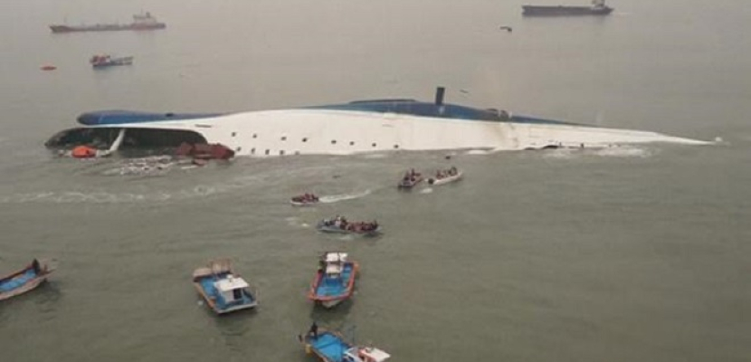 ارتفاع ضحايا غرق العبارة أمام سواحل كوريا الجنوبية إلى 260 قتيلا