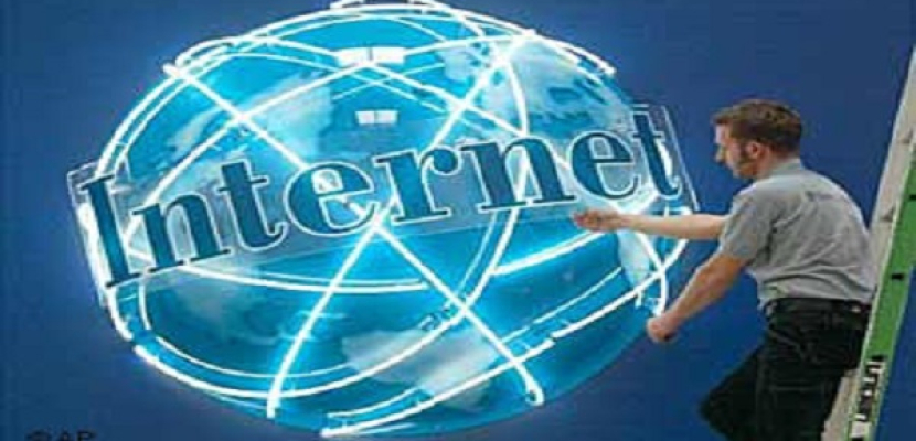 صحيفة أمريكية : 1 من كل 5 أوروبيون لم يستخدم الانترنت من قبل
