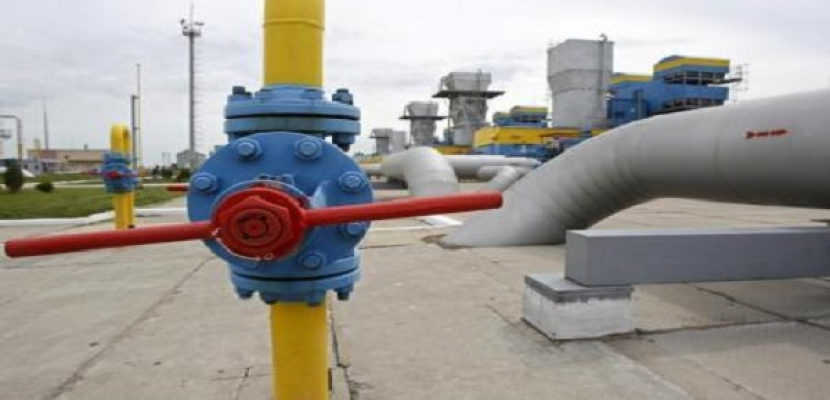 أوكرانيا تعلق مدفوعات الغاز لروسيا بعد زيادة سعره من 268 إلى 485 دولارًا