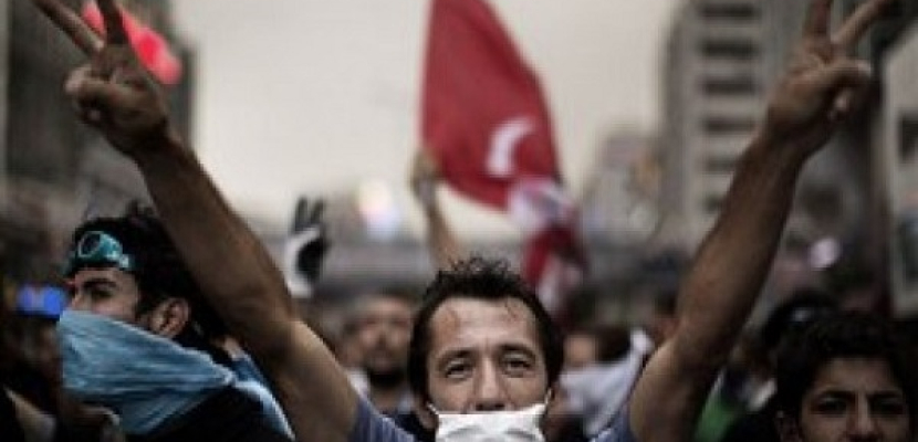 فريدوم هاوس : انتكاسة كبيرة لحرية الصحافة في تركيا
