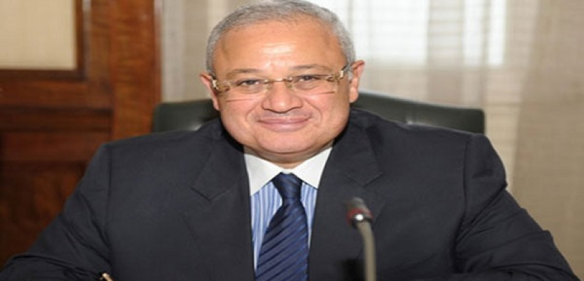 وزير السياحة يتلقى تأكيدا من وزير الصحة بأن مصر آمنة حتى الآن من كورونا