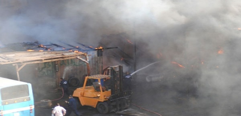 احتراق 7 منازل و6 سيارات نقل بورشة تابعة لمطاحن مصر الوسطى بأسيوط