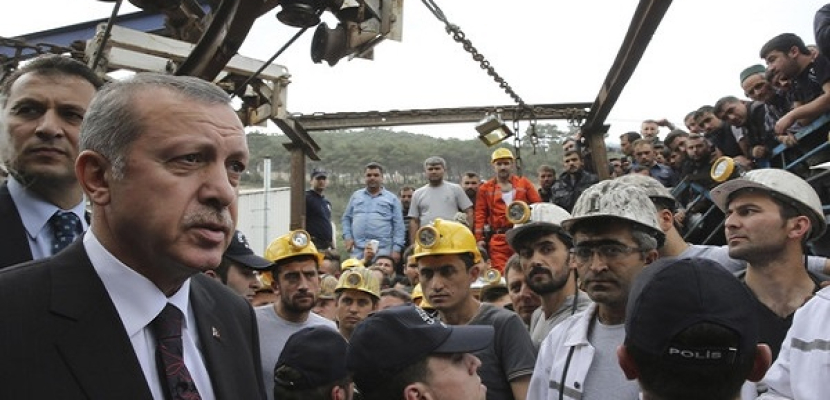 عامل منجم لأردوغان : اهتم بشعبك بدلا من أن تهتم بمصر