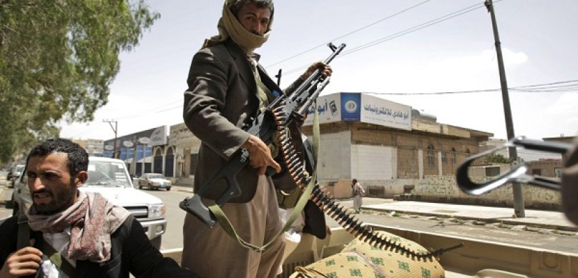 مصادر عسكرية: الحوثيون يقيلون قائد سلاح الجو في إطار الصراع على السلطة