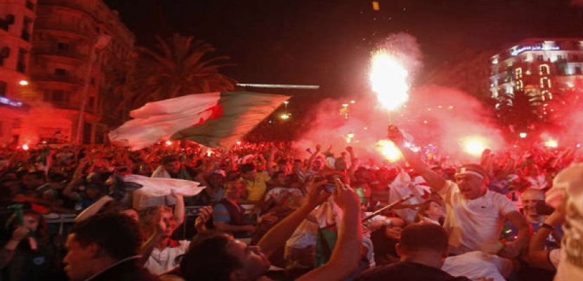 مقتل اثنين واصابة 31 في احتفالات الجزائر بالتأهل في المونديال