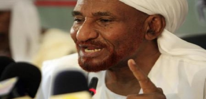 السودان يطلق سراح الزعيم المعارض المهدي