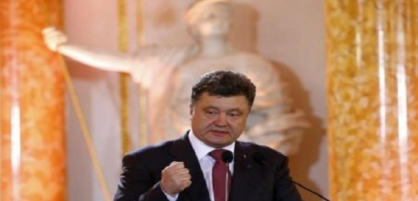 الرئيس الاوكراني يزور منطقة النزاع في شرق البلاد يوم الانتخابات الرئاسية