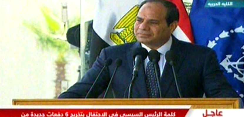 السيسي: سأتنازل عن نصف راتبي وما أمتلكه لصالح مصر