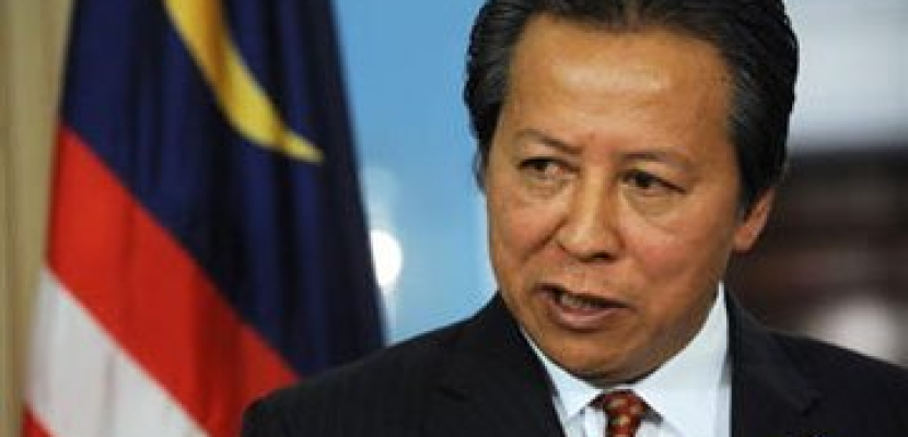 وزير خارجية ماليزيا يتوجه إلى أوكرانيا لمتابعة حادث تحطم الطائرة