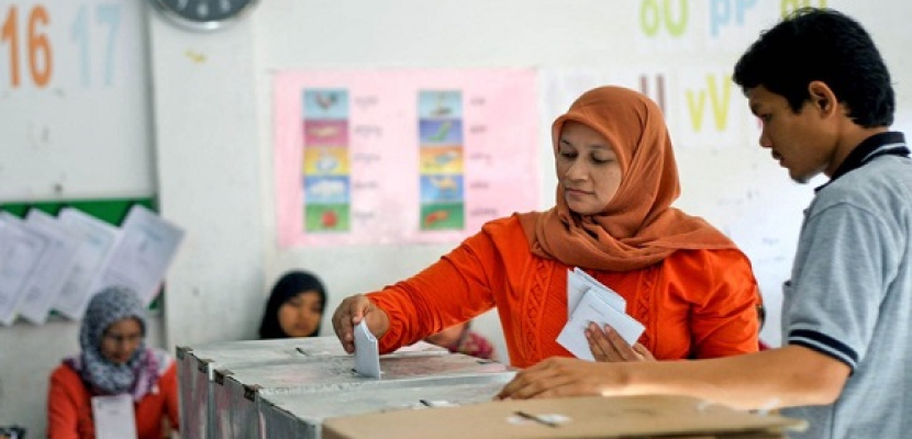 الإندونيسيون يصوّتون لاختيار رئيس جديد