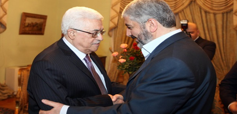عباس ومشعل يطلبان من الأمم المتحدة تحديد “سقف زمني لإنهاء الاحتلال”