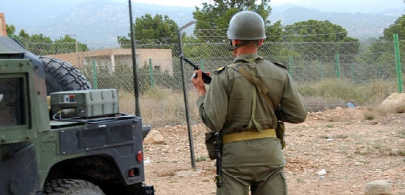 مقتل 14 جنديا تونسيا في هجوم شنه مسلحون