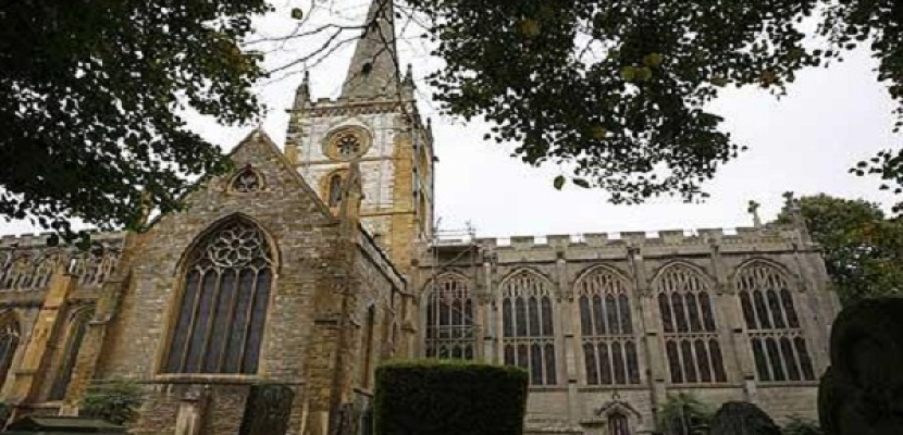 كنيسة إنجليزية تسمح للسيدات بالوصول إلى مرتبة الأسقف