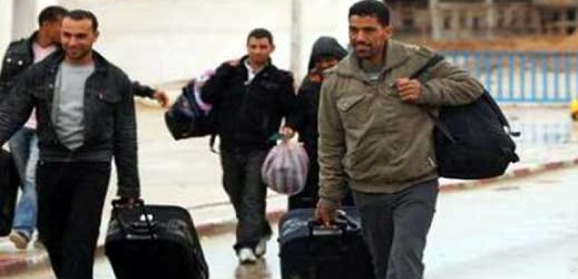 ارتفاع عدد المواطنين الذين أجلتهم الخارجية من اليمن لأكثر من 1200 مصري
