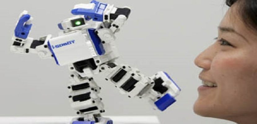 إنسان آلي من ورق.. علماء أمريكيون يطورون “روبوت” بـ 100 دولار