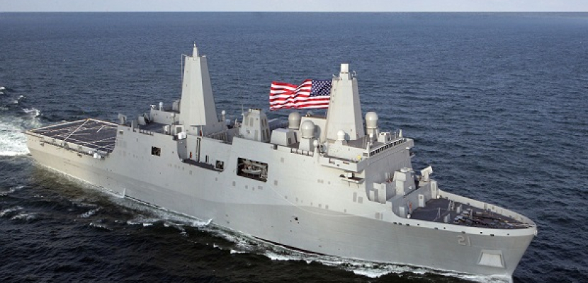 سفينة تابعة للبحرية الأمريكية تطلق النار على قارب صيد إيراني في الخليج