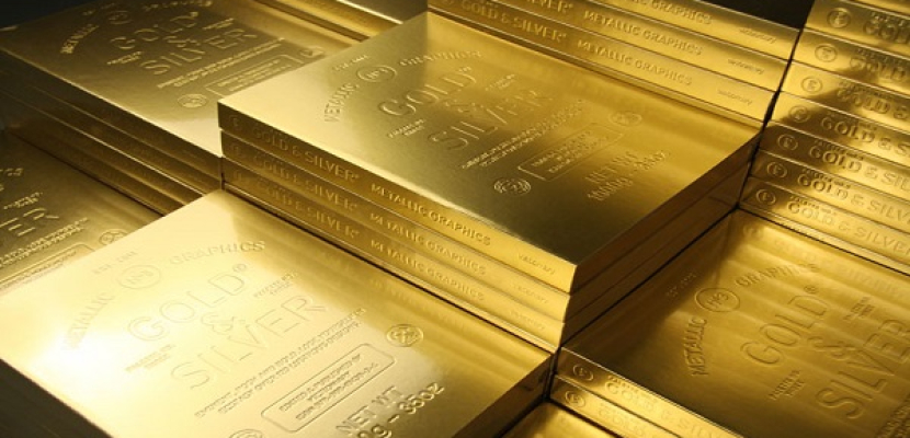 الذهب يقترب من أقل سعر في 4 سنوات ونصف مع ارتفاع الدولار