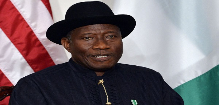 الرئيس النيجيري يعلن حالة الطوارئ في بلاده للتصدي للإيبولا