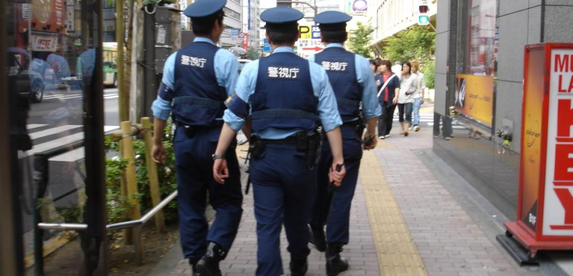 الشرطة اليابانية تشتبه في انتحار عالم ياباني تورط بفضيحة
