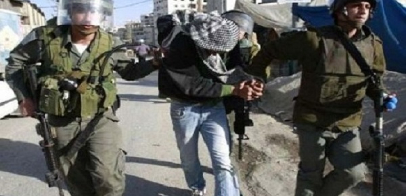 الاحتلال الإسرائيلي يعتقل 5 فلسطينيين في بيت لحم بينهم أسرى محررون