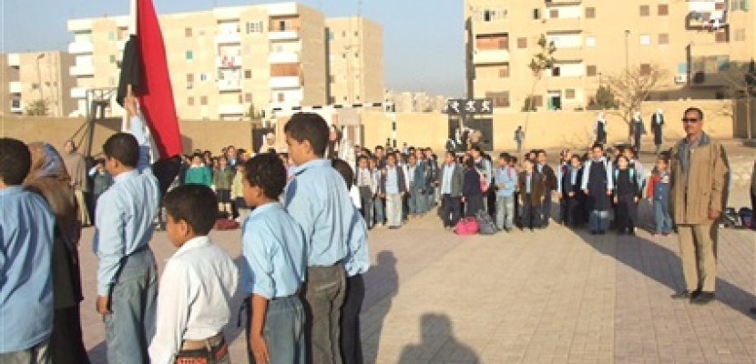 محافظ شمال سيناء: نقل التلاميذ من المدارس المعرضة للخطر إلى مناطق أكثر أمنا