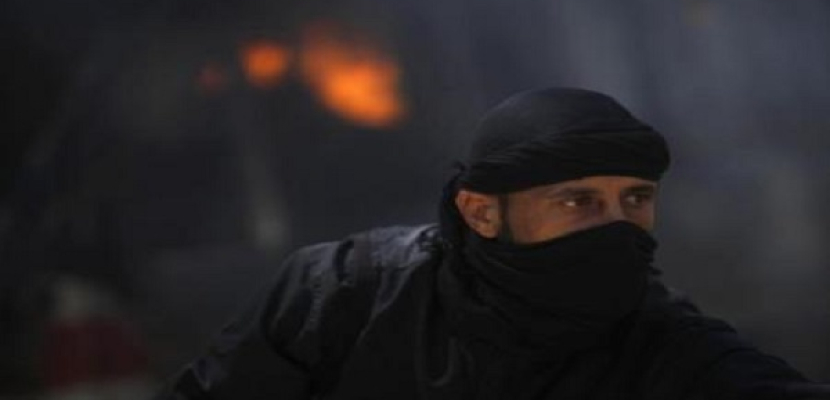 جبهة النصرة في سوريا تدعو سنة لبنان لمناصرتها قبل أن “يدفعوا الثمن”