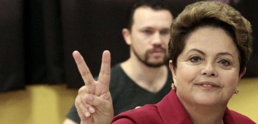 البرازيليون يدلون بأصواتهم في جولة إعادة للانتخابات الرئاسية