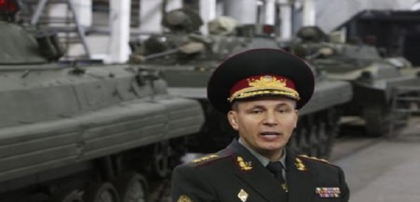 الرئيس الأوكراني يقبل استقالة وزير الدفاع