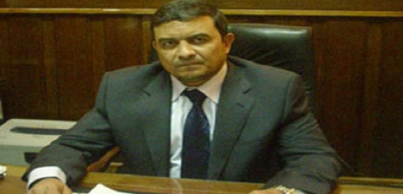 وقف حسن ياسين النائب العام المساعد الأسبق عن العمل بمنصة القضاء