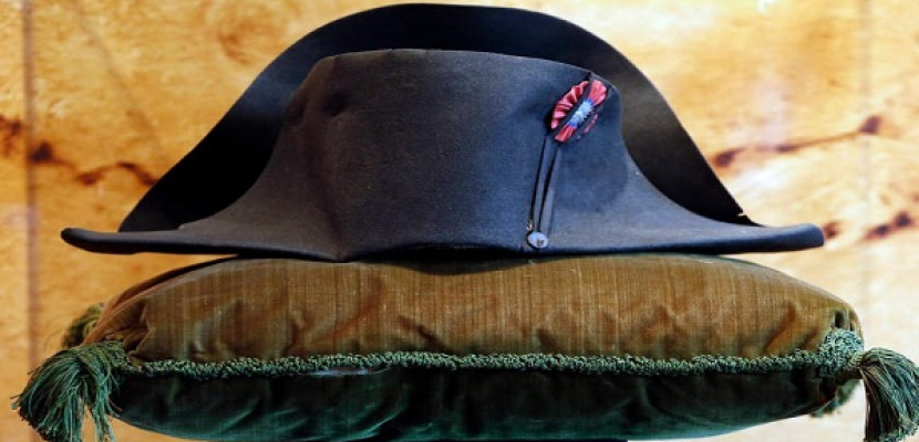 عرض قبعة نابليون بونابرت للبيع في مزاد القرن بـ400 ألف يورو