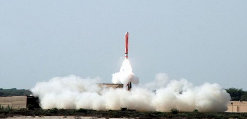 الهند تختبر صاروخا يحمل أثقل مركباتها الفضائية