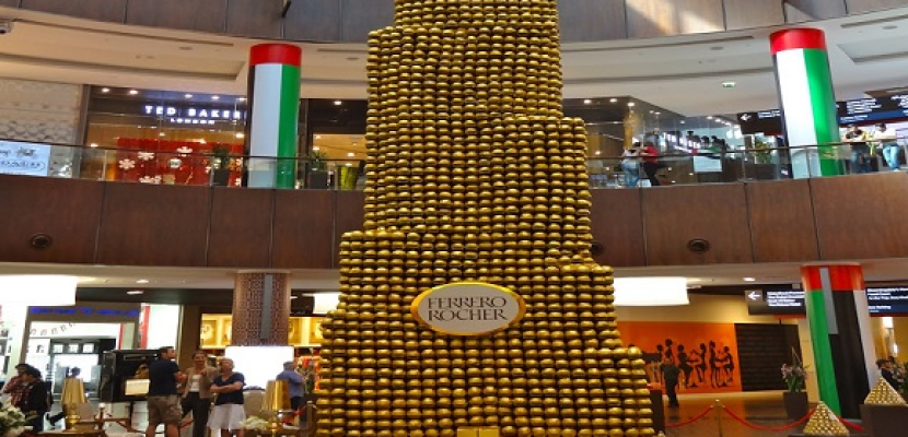 أطول مجسم للشوكولاتة في العالم .. في دبي