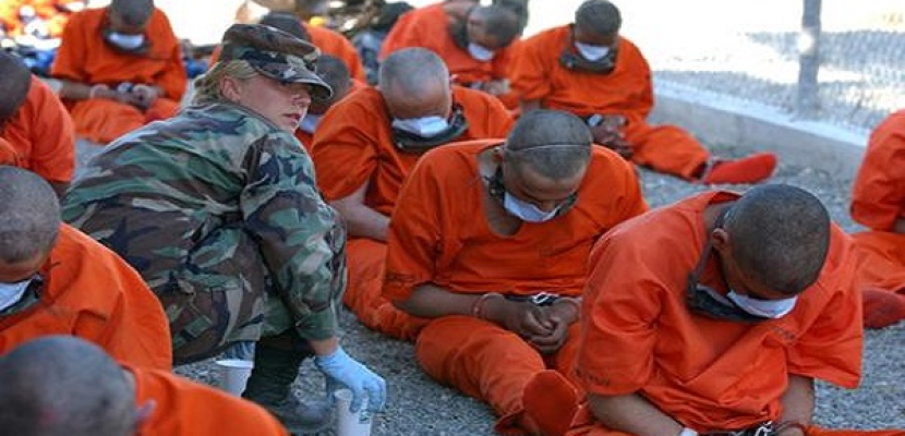 الولايات المتحدة تنقل ستة معتقلين من جوانتانامو إلى سلطنة عمان