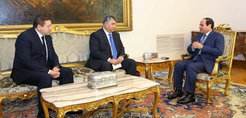 خالد فوزي يؤدي اليمين القانونية أمام السيسي كقائم بأعمال رئيس المخابرات