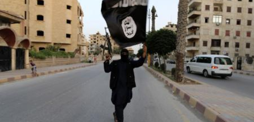 مقتل 11 شخصا غالبيتهم مدنيون إثر هجوم لتنظيم داعش في وسط سوريا