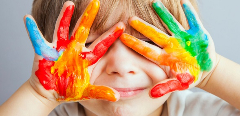 العلاج بالفن يساعد الأطفال في التغلب على المشاكل السلوكية