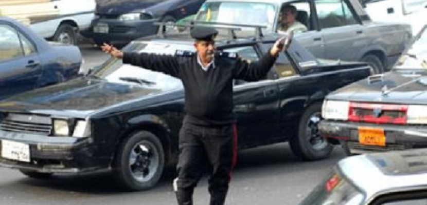 استطلاع: معظم سائقي السيارات في مصر يجهلون إشارات المرور