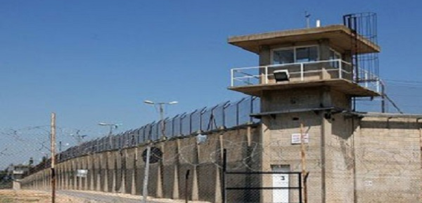 قوات الاحتلال الإسرائيلي تقتحم سجن جلبوع وتعتدي على الأسرى الفلسطينيين